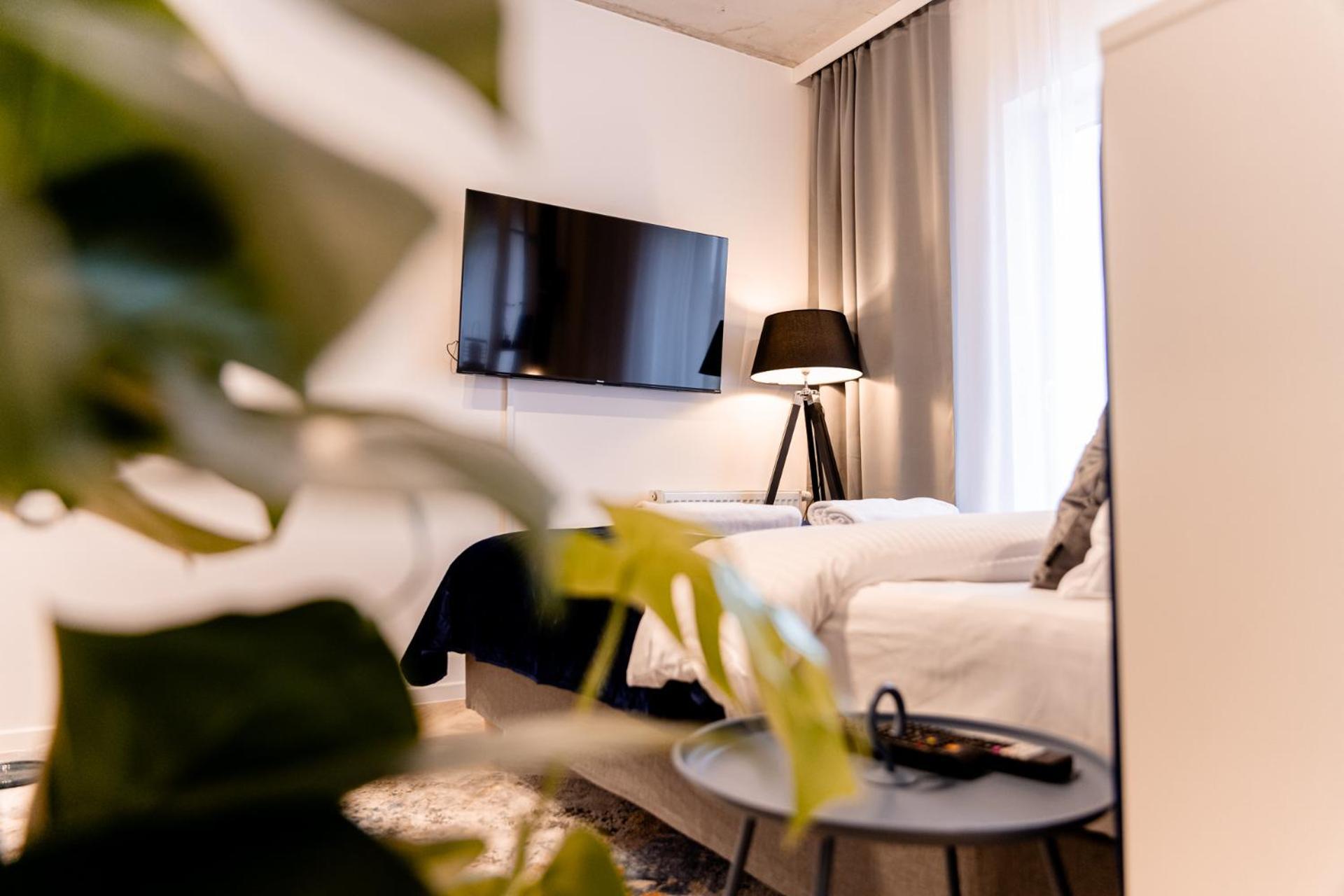 Hop & Lulu Delux Apartments Ґолєнюв Екстер'єр фото