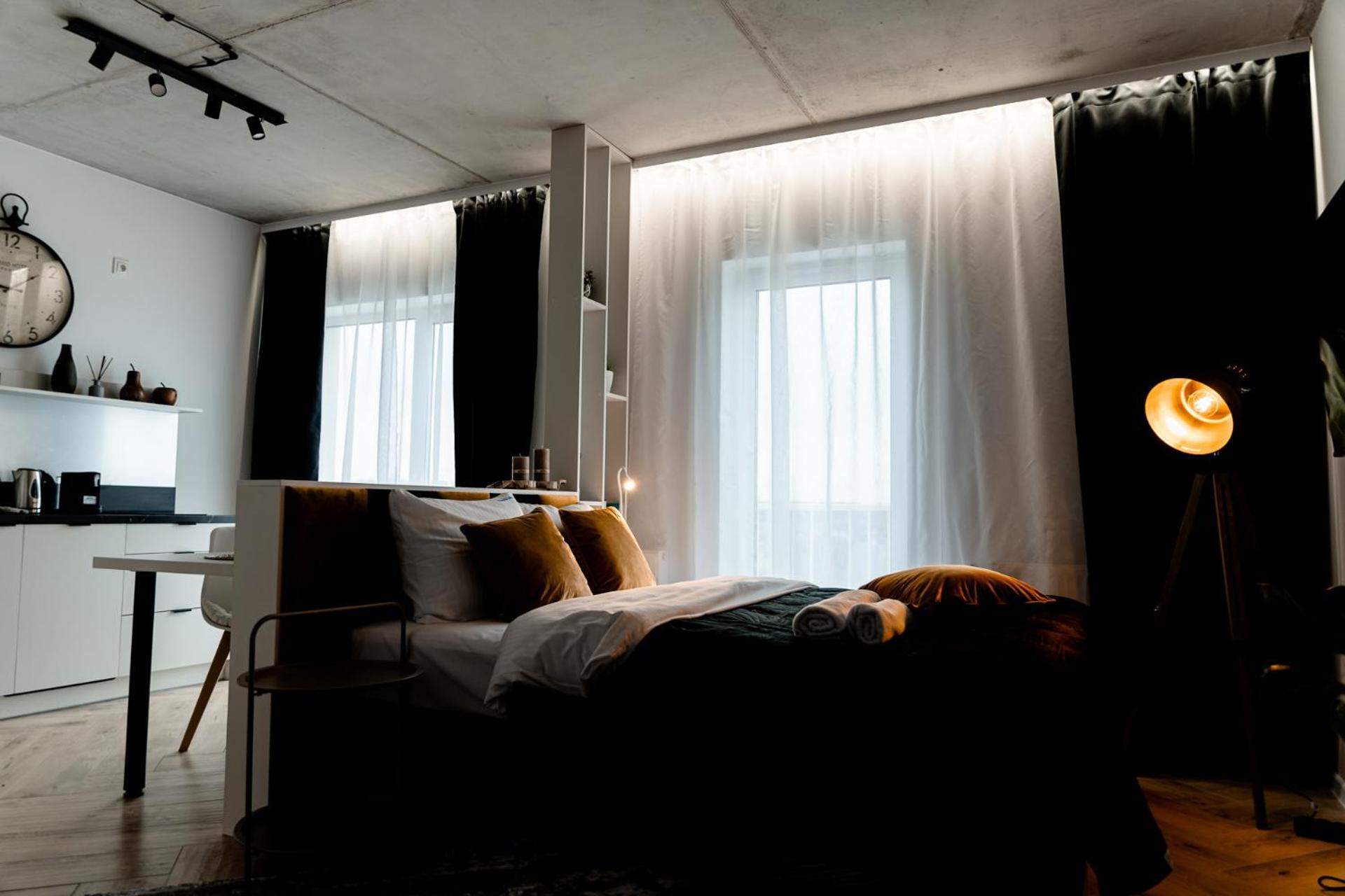 Hop & Lulu Delux Apartments Ґолєнюв Екстер'єр фото