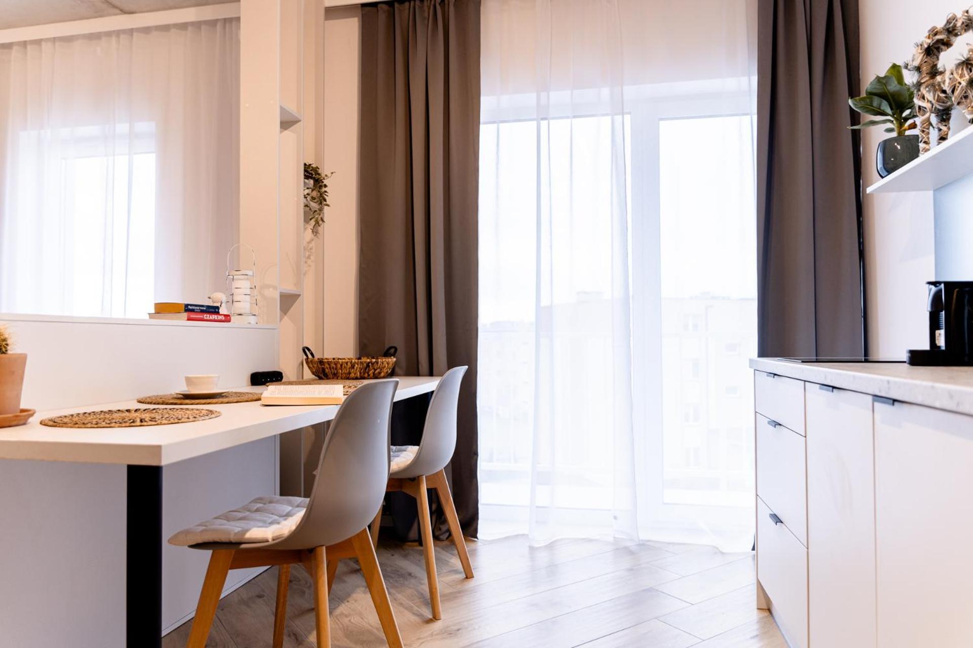 Hop & Lulu Delux Apartments Ґолєнюв Екстер'єр фото