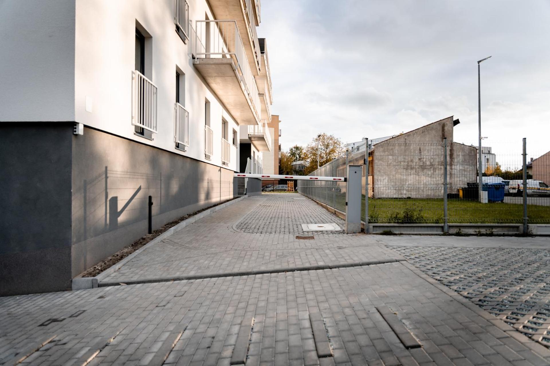 Hop & Lulu Delux Apartments Ґолєнюв Екстер'єр фото